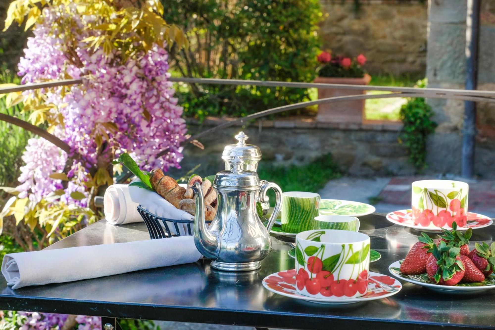 Il Falconiere Relais & Spa กอร์โตนา ภายนอก รูปภาพ
