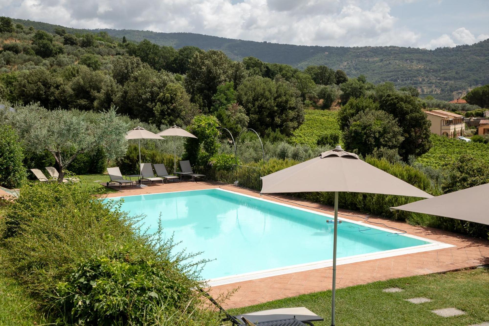Il Falconiere Relais & Spa กอร์โตนา ภายนอก รูปภาพ